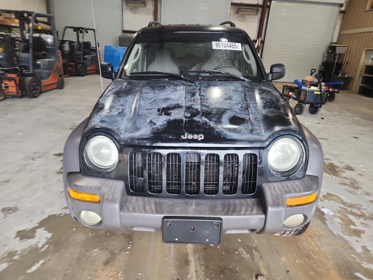 2004 JEEP Liberty