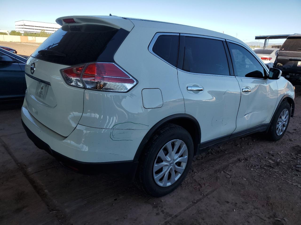 2015 NISSAN ROGUE