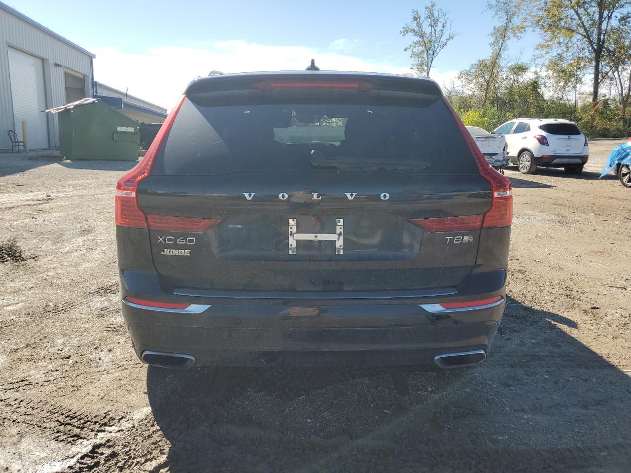 2020 VOLVO XC60
