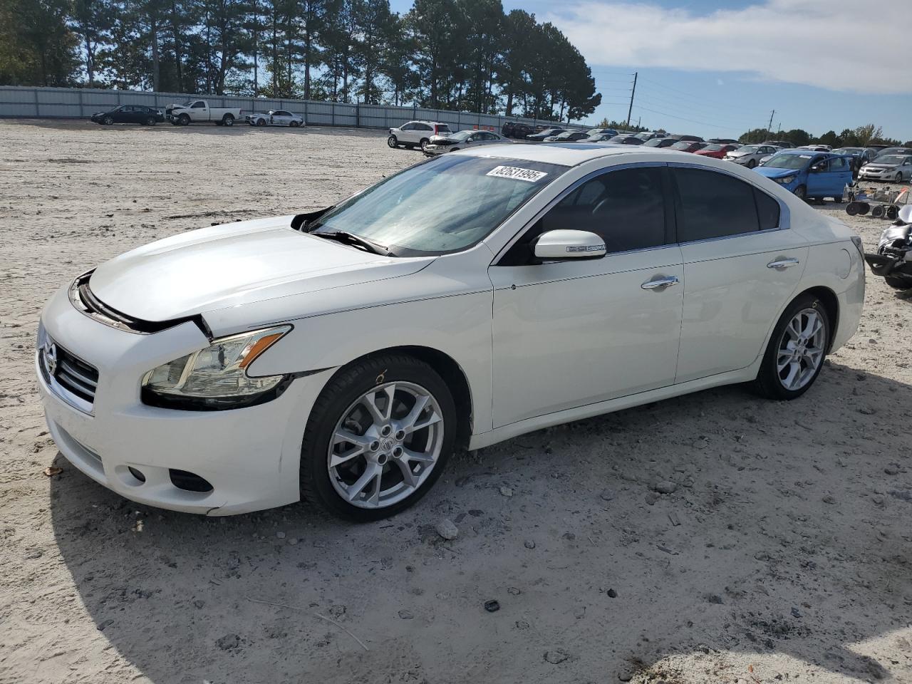 2013 NISSAN Maxima