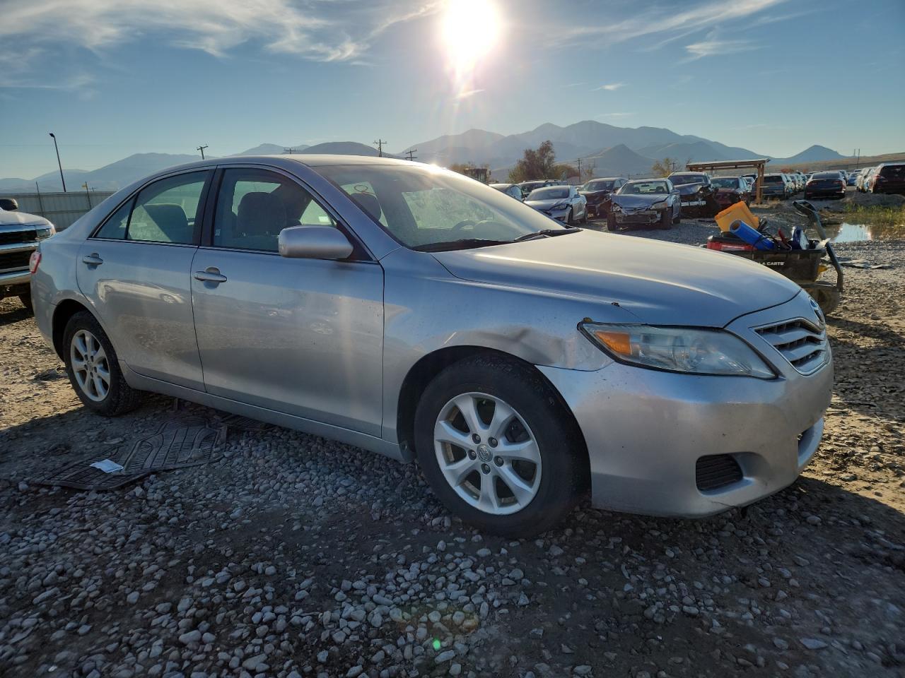 2011 TOYOTA CAMRY
