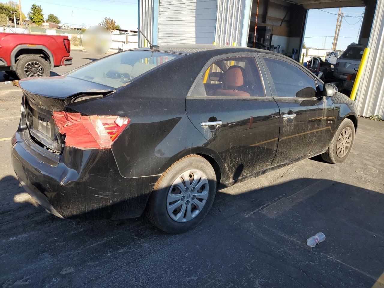 2011 KIA FORTE