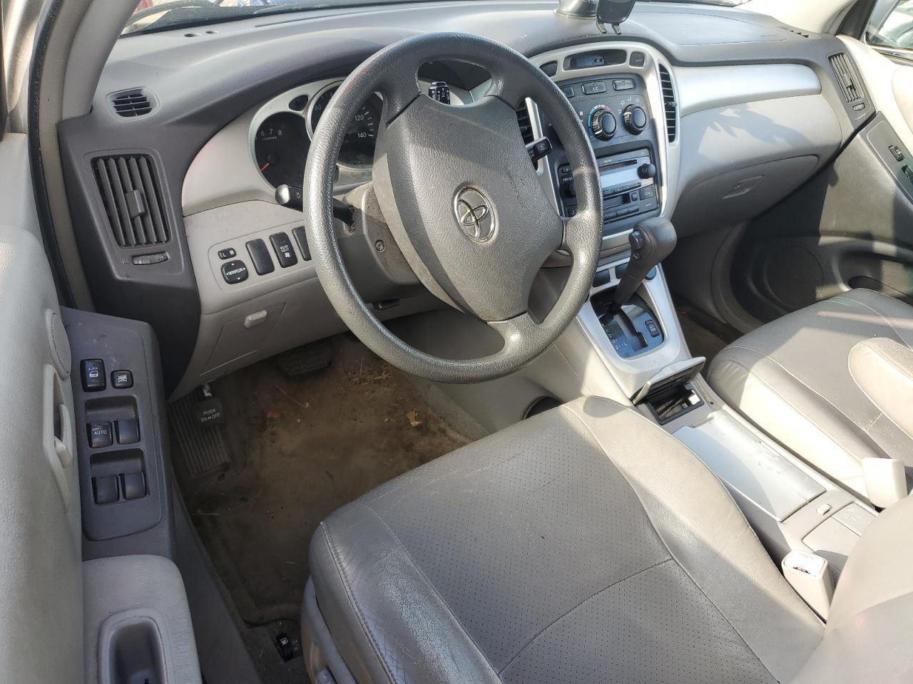 2006 TOYOTA HIGHLANDER