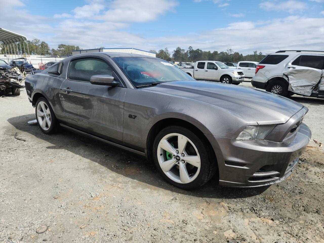 2013 FORD MUSTANG