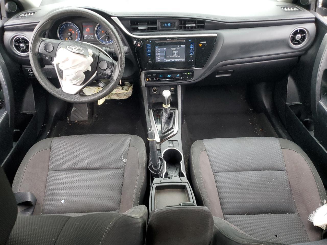 2017 TOYOTA COROLLA