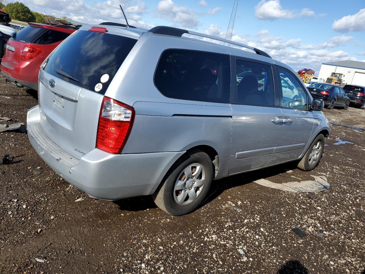2010 KIA SEDONA