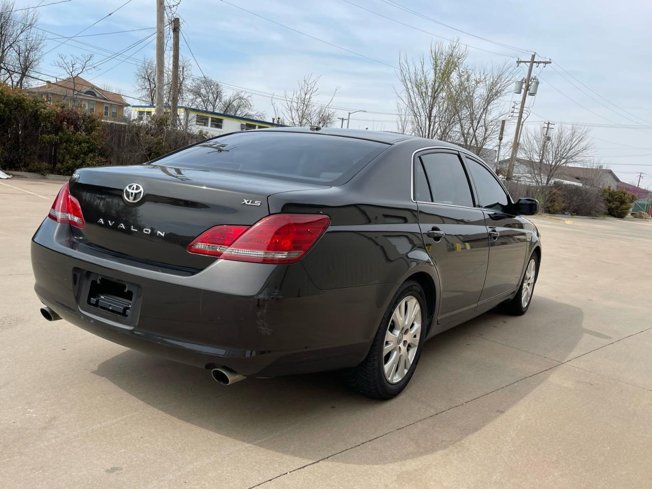 2009 TOYOTA Avalon