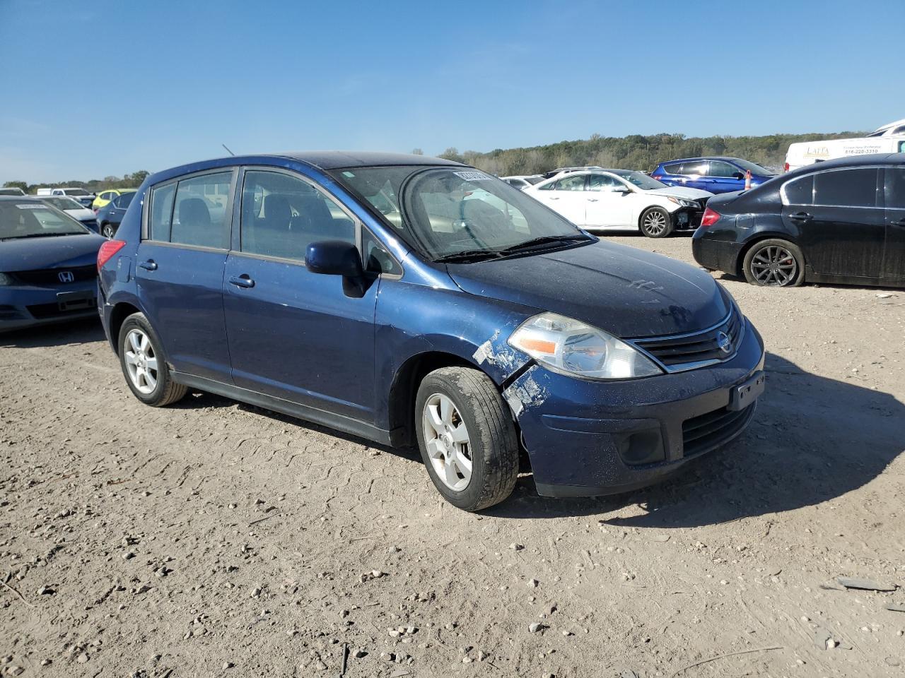 2012 NISSAN VERSA