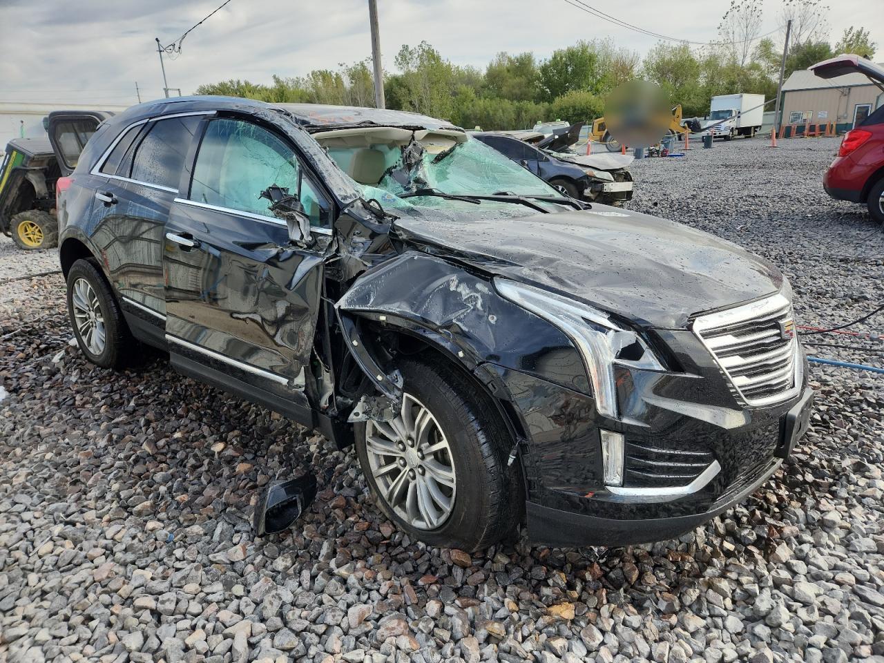 2017 CADILLAC XT5