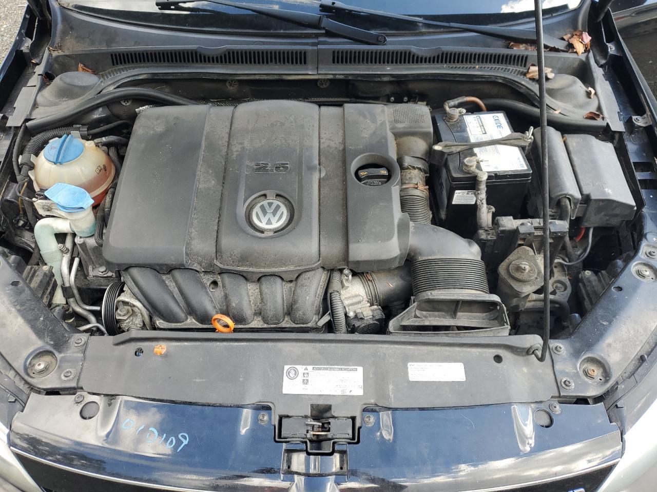 2012 VOLKSWAGEN JETTA