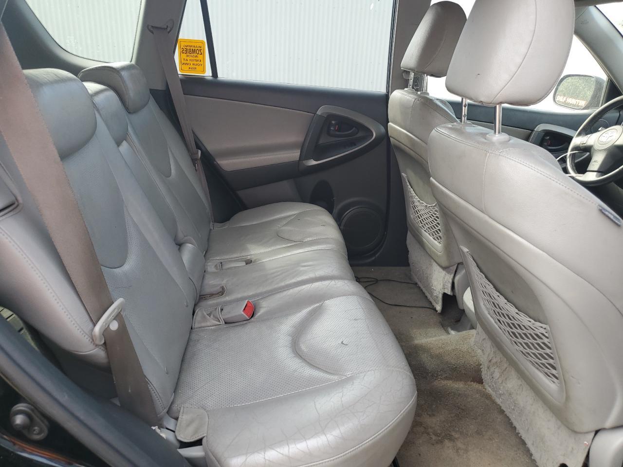 2010 TOYOTA RAV4
