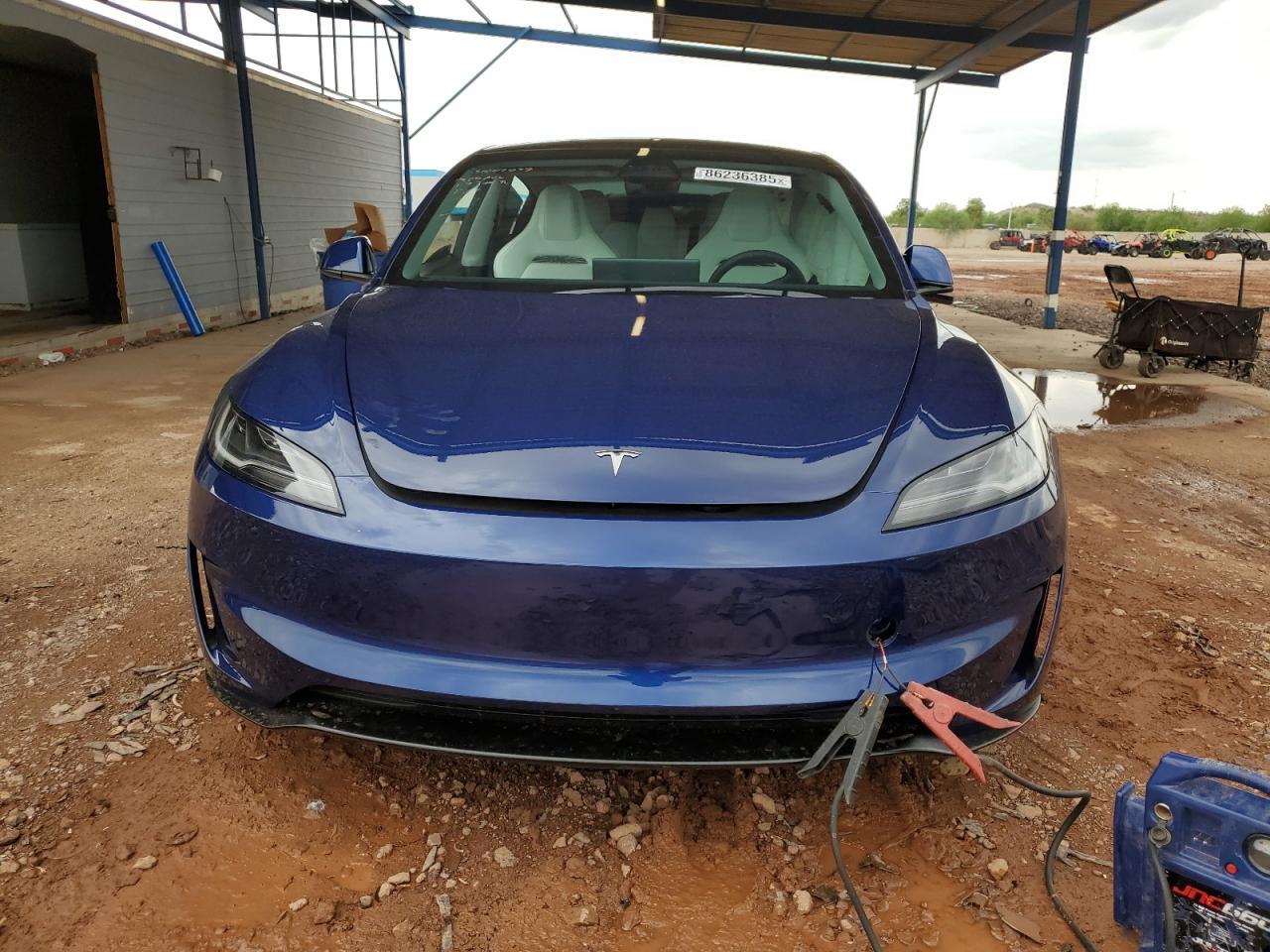 2024 TESLA MODEL 3