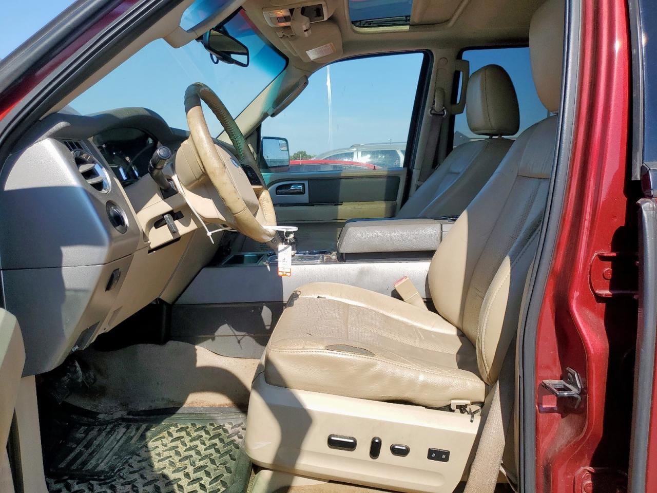 2013 FORD Expedition