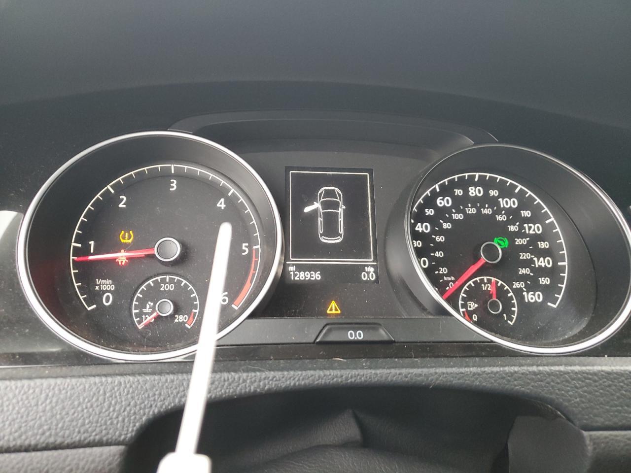 2015 VOLKSWAGEN GOLF