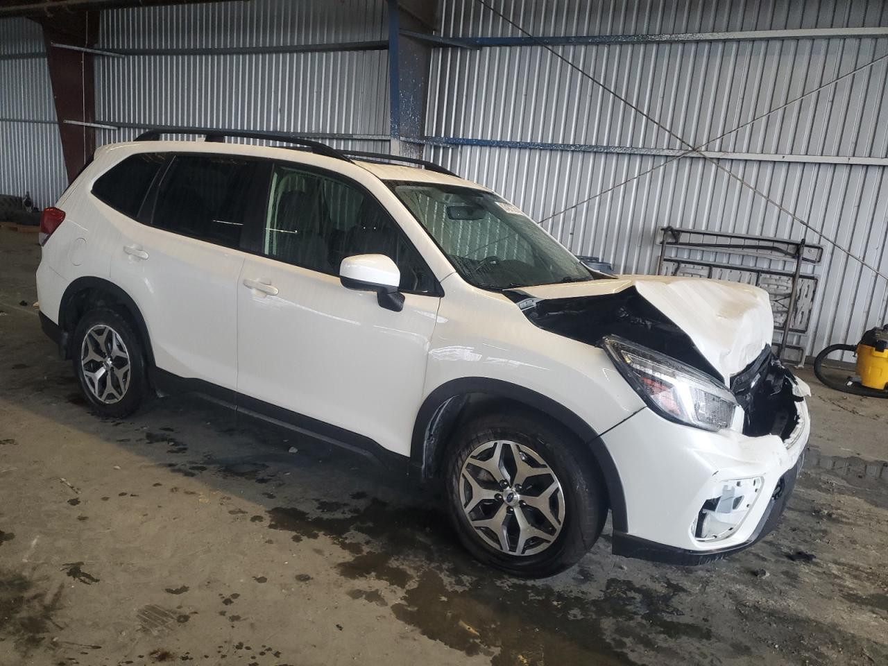 2021 SUBARU FORESTER