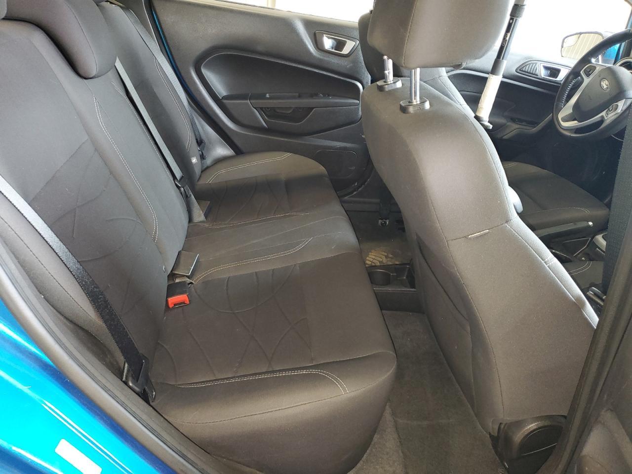 2014 FORD Fiesta