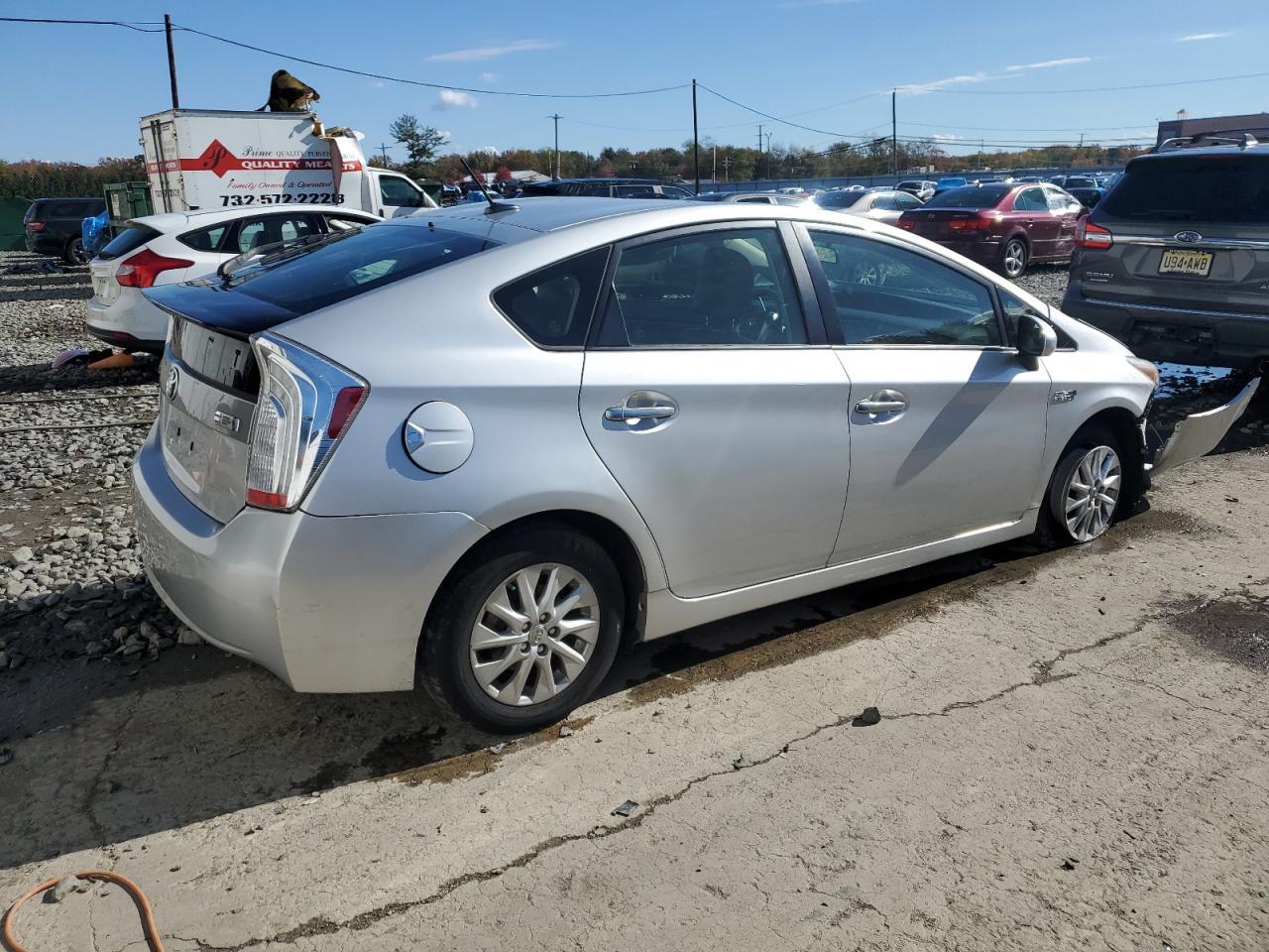 2012 TOYOTA Prius Plug-In