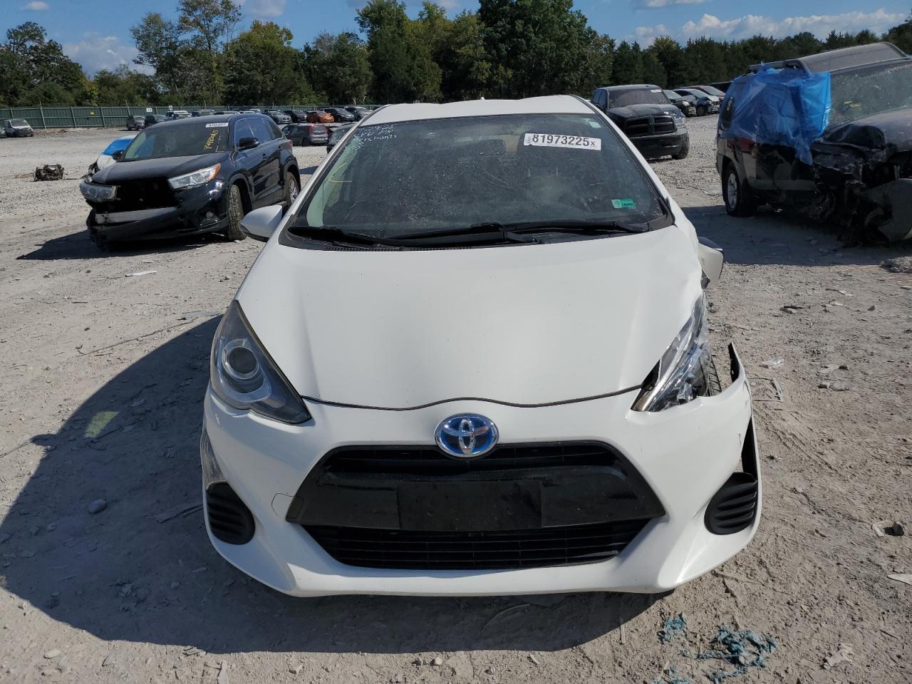 2016 TOYOTA Prius c