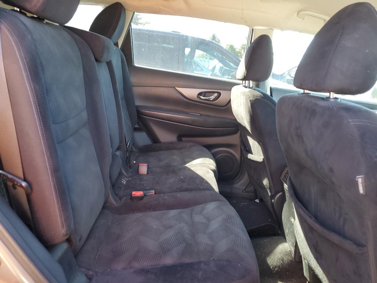 2015 NISSAN ROGUE