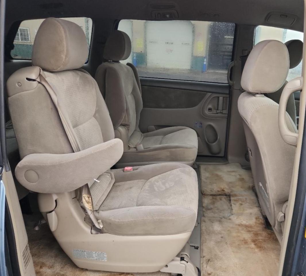 2006 TOYOTA SIENNA
