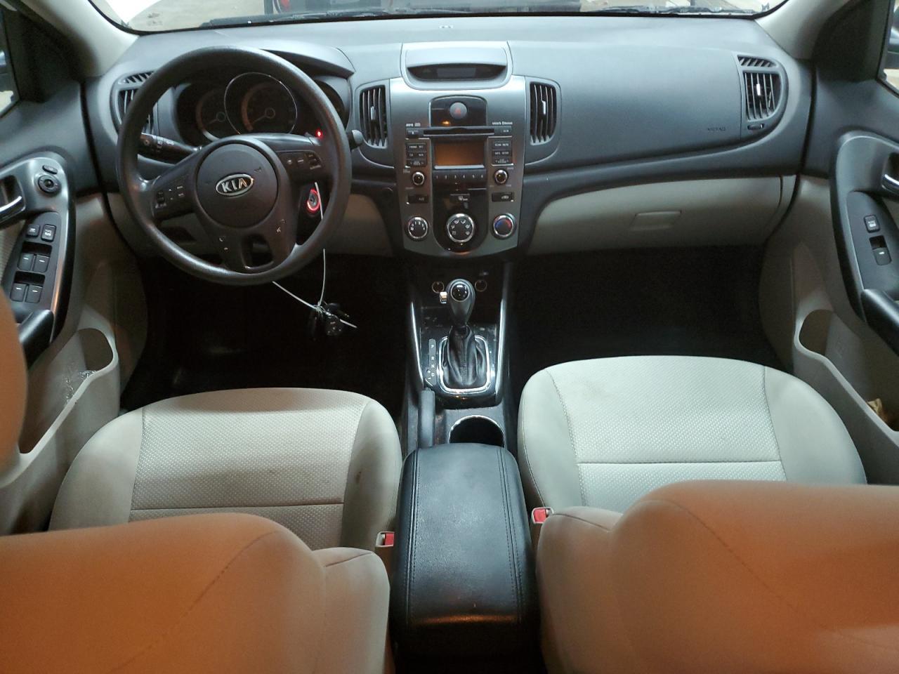 2013 KIA FORTE