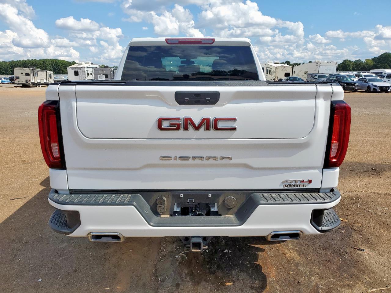 2021 GMC Sierra