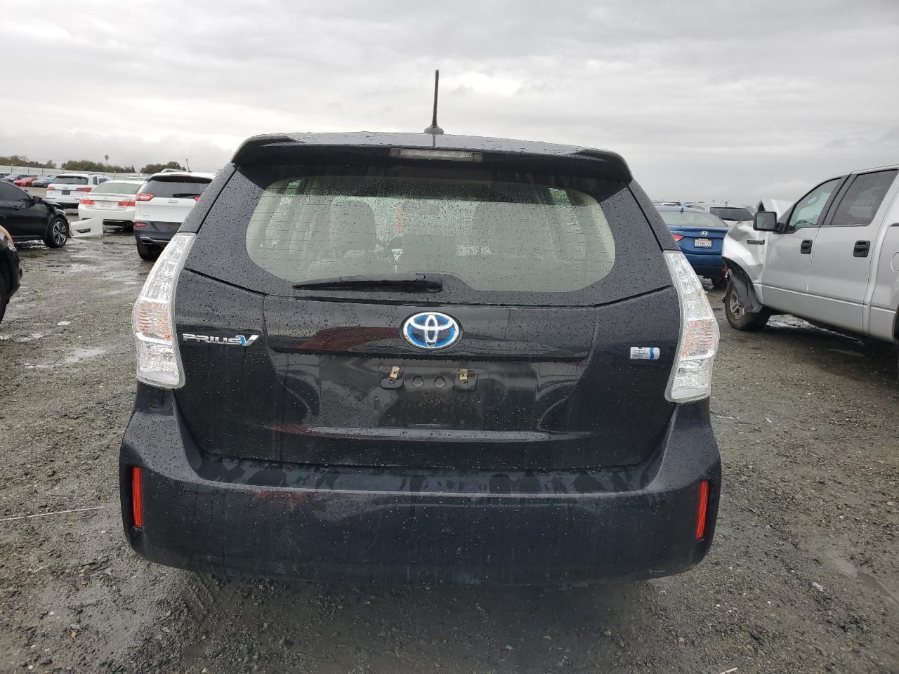 2012 TOYOTA PRIUS V