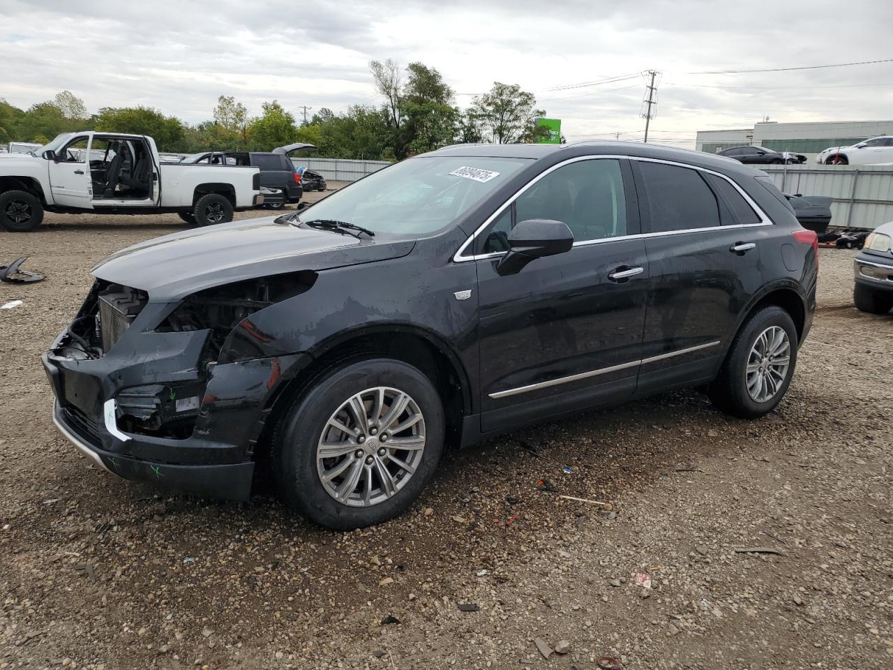 2017 CADILLAC XT5