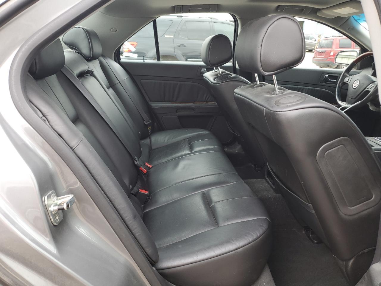 2005 CADILLAC STS