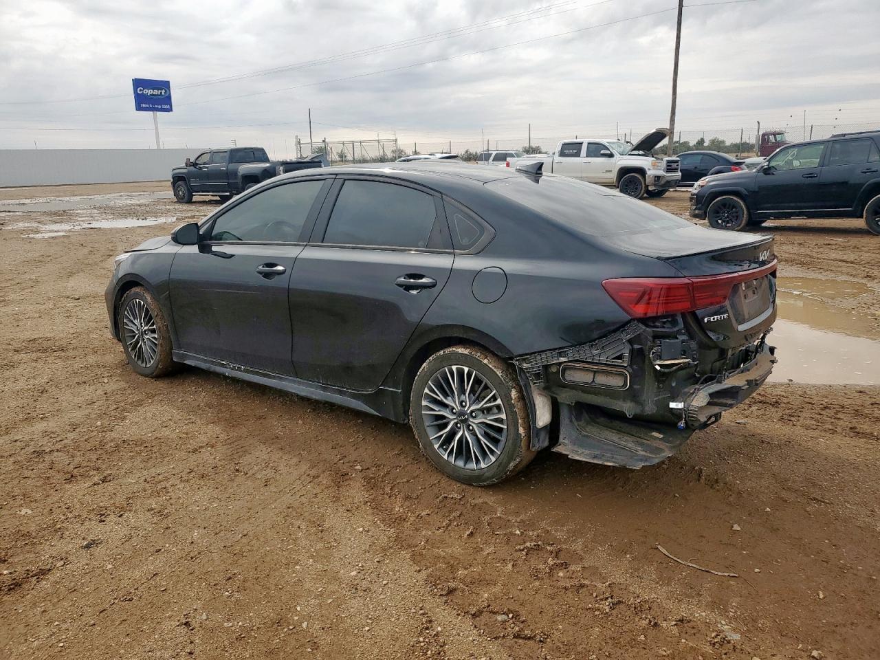 2022 KIA FORTE
