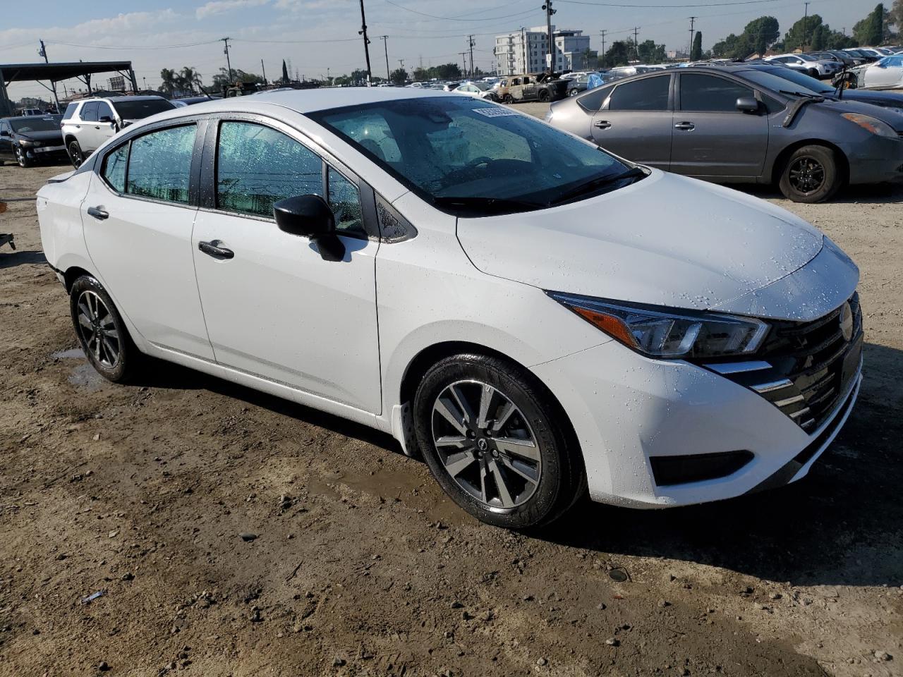 2024 NISSAN VERSA
