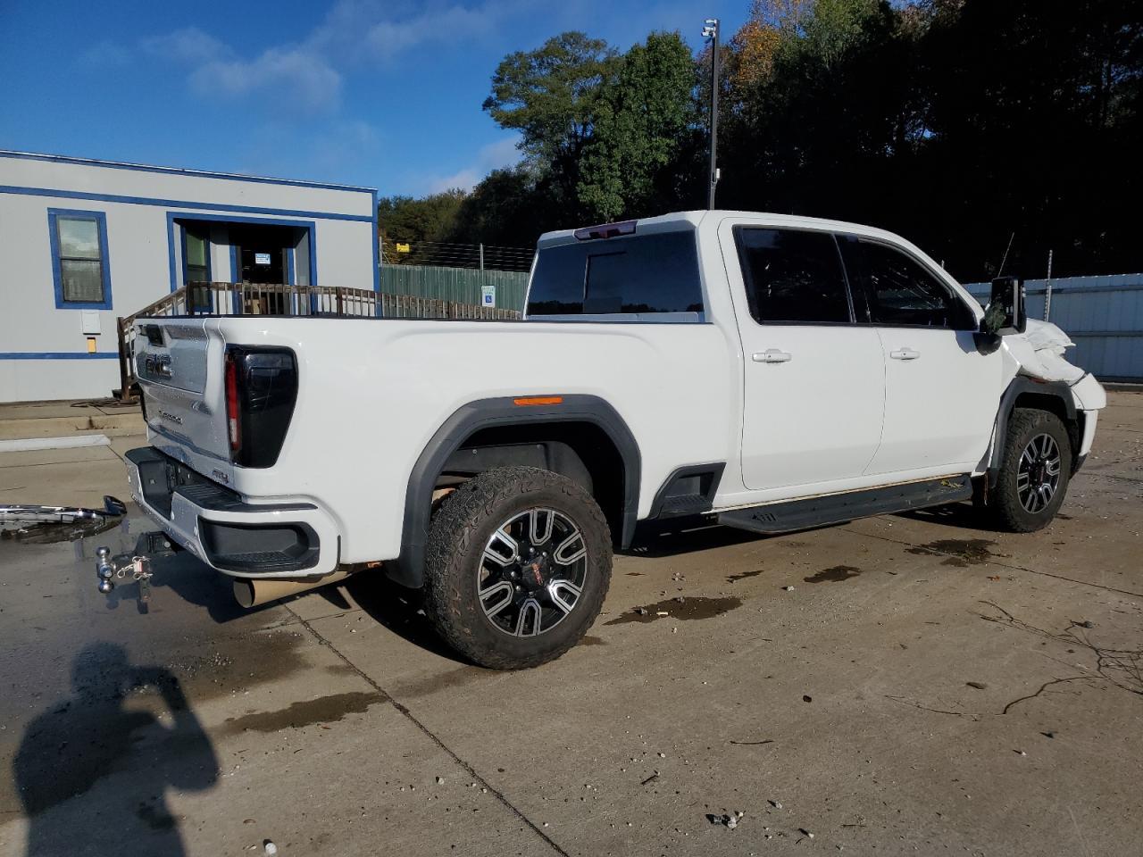 2022 GMC Sierra