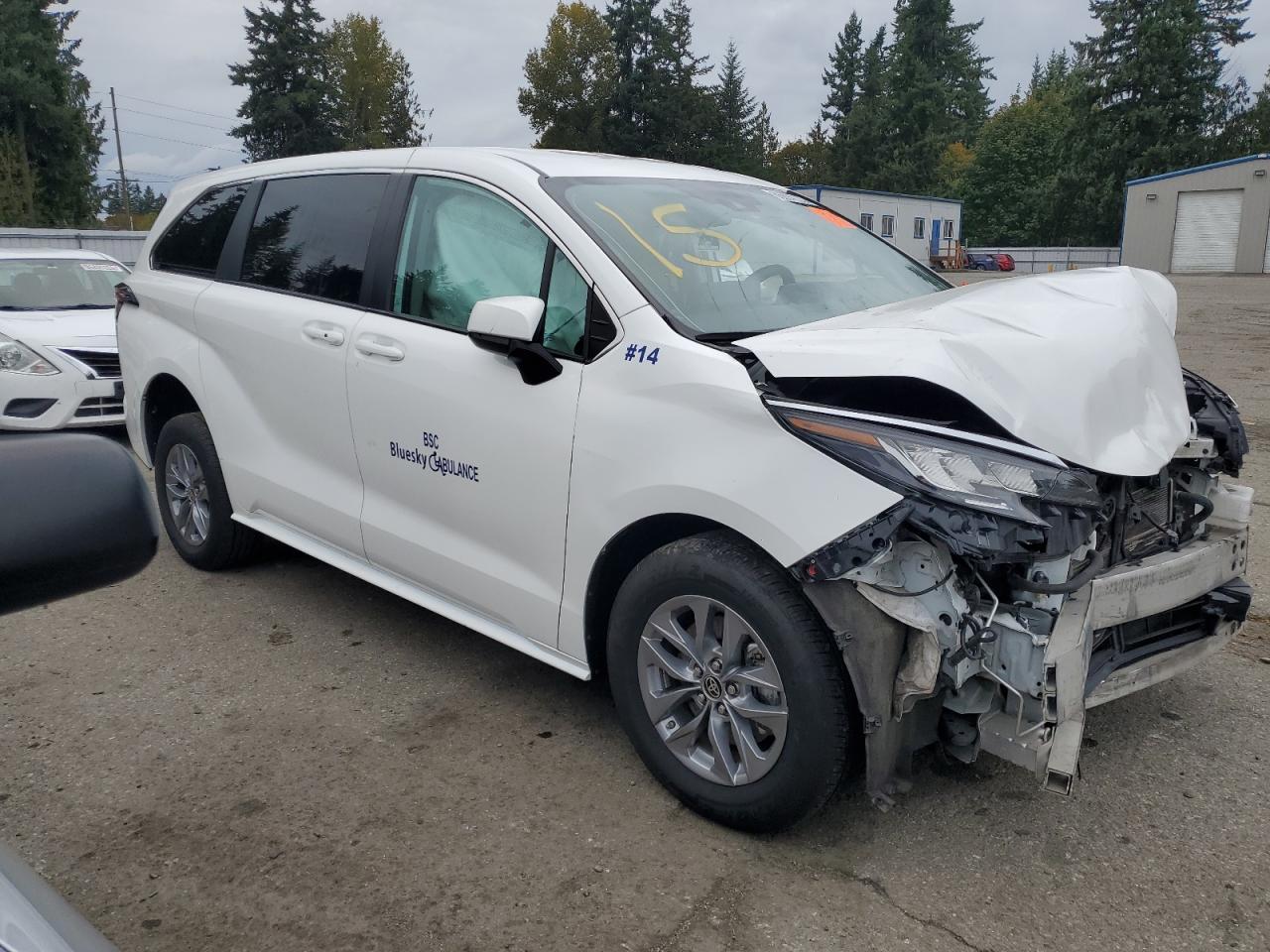 2022 TOYOTA SIENNA