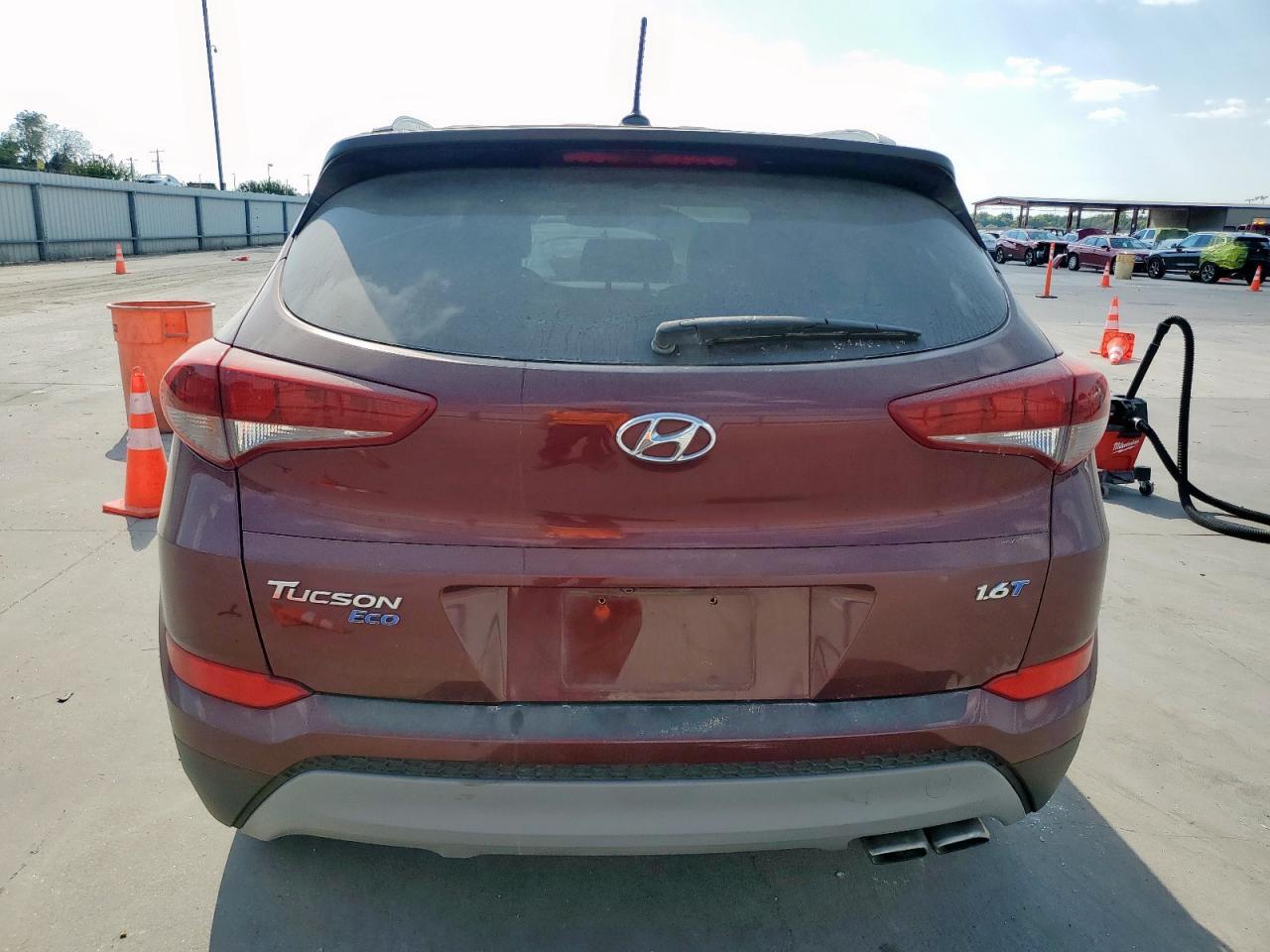 2017 HYUNDAI TUCSON