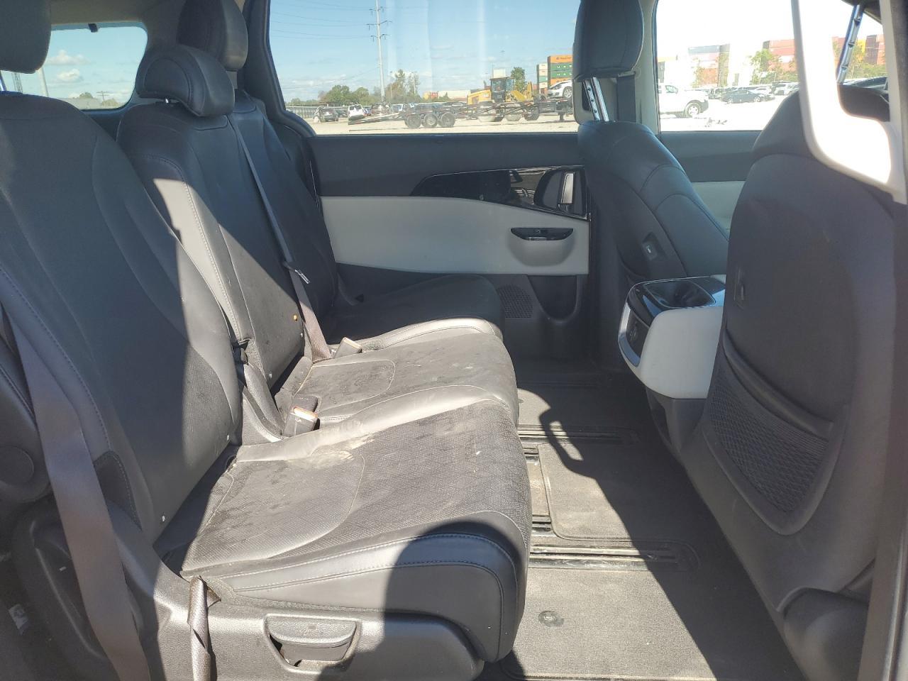 2022 KIA Carnival
