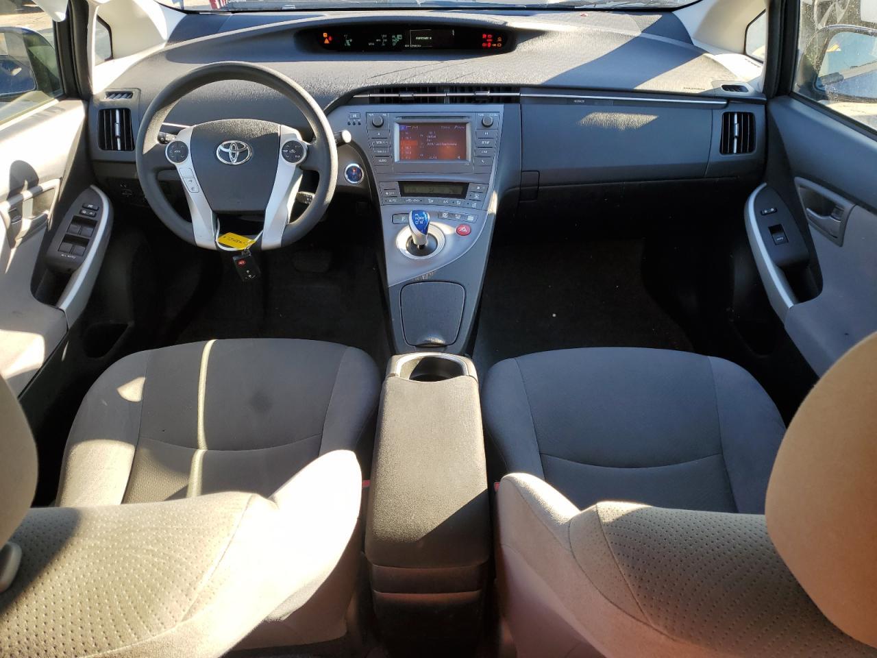 2015 TOYOTA PRIUS