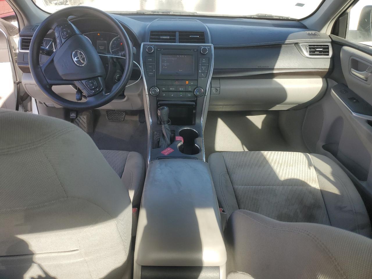 2016 TOYOTA CAMRY
