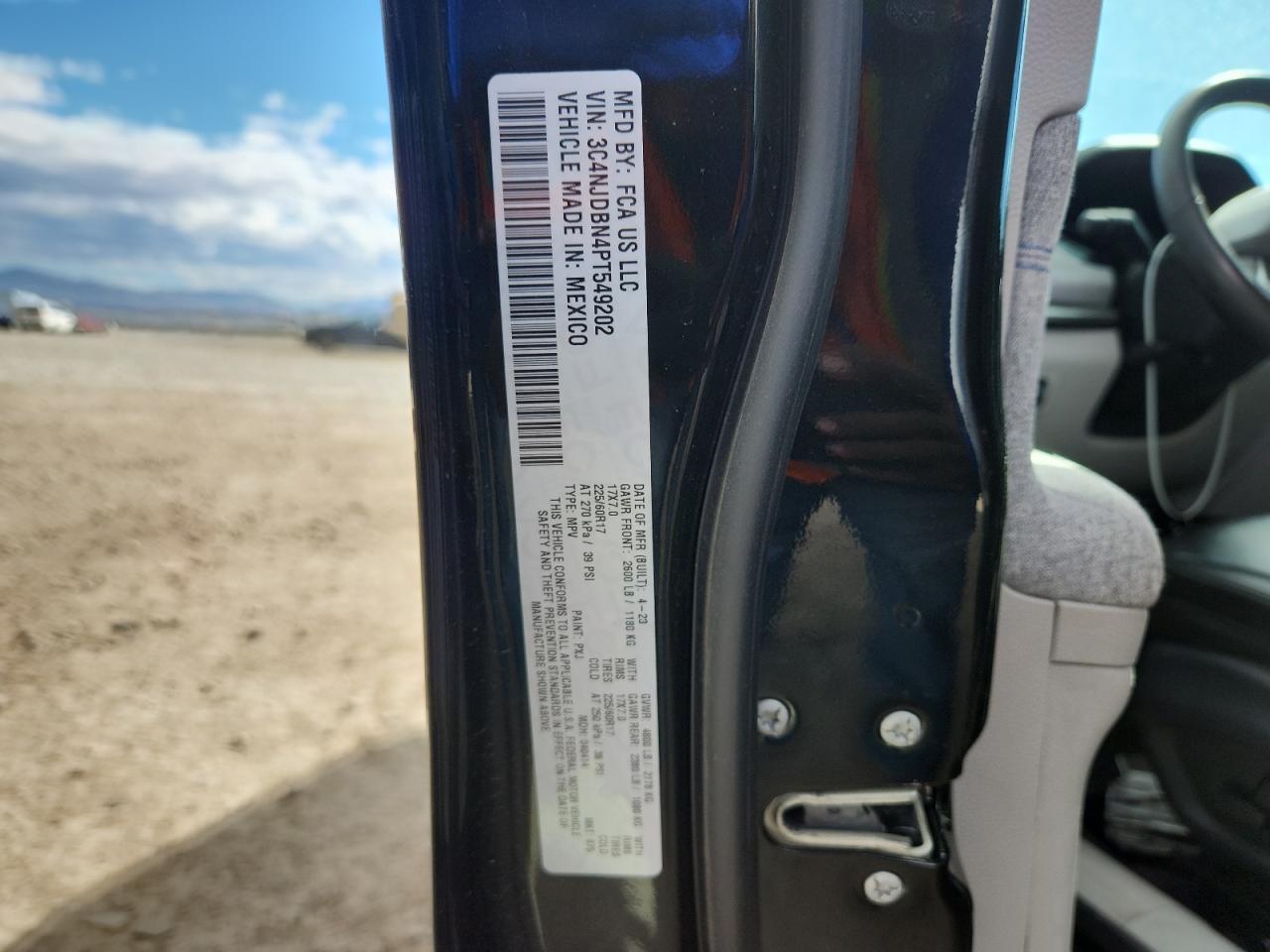 2023 JEEP Compass