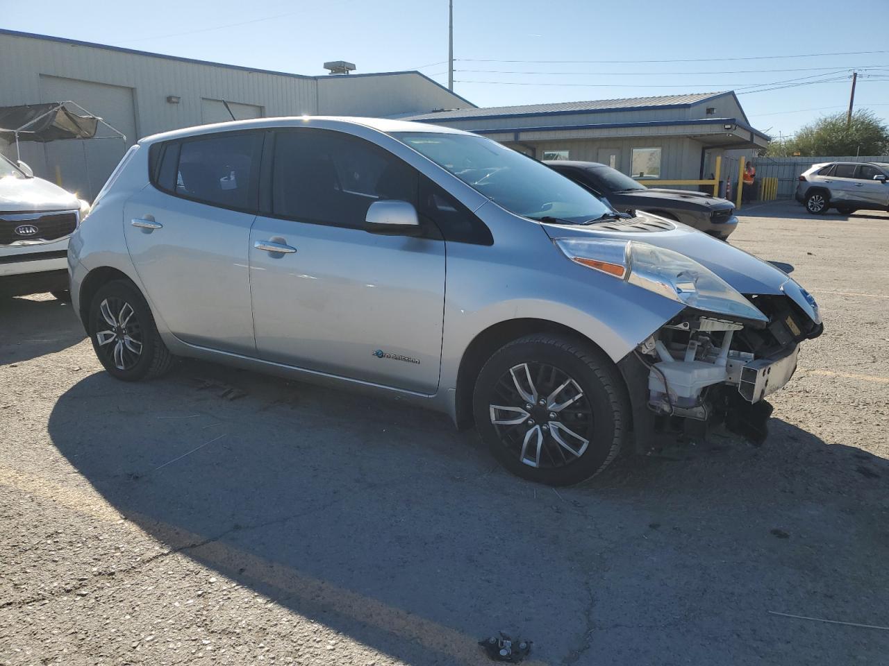 2014 NISSAN LEAF