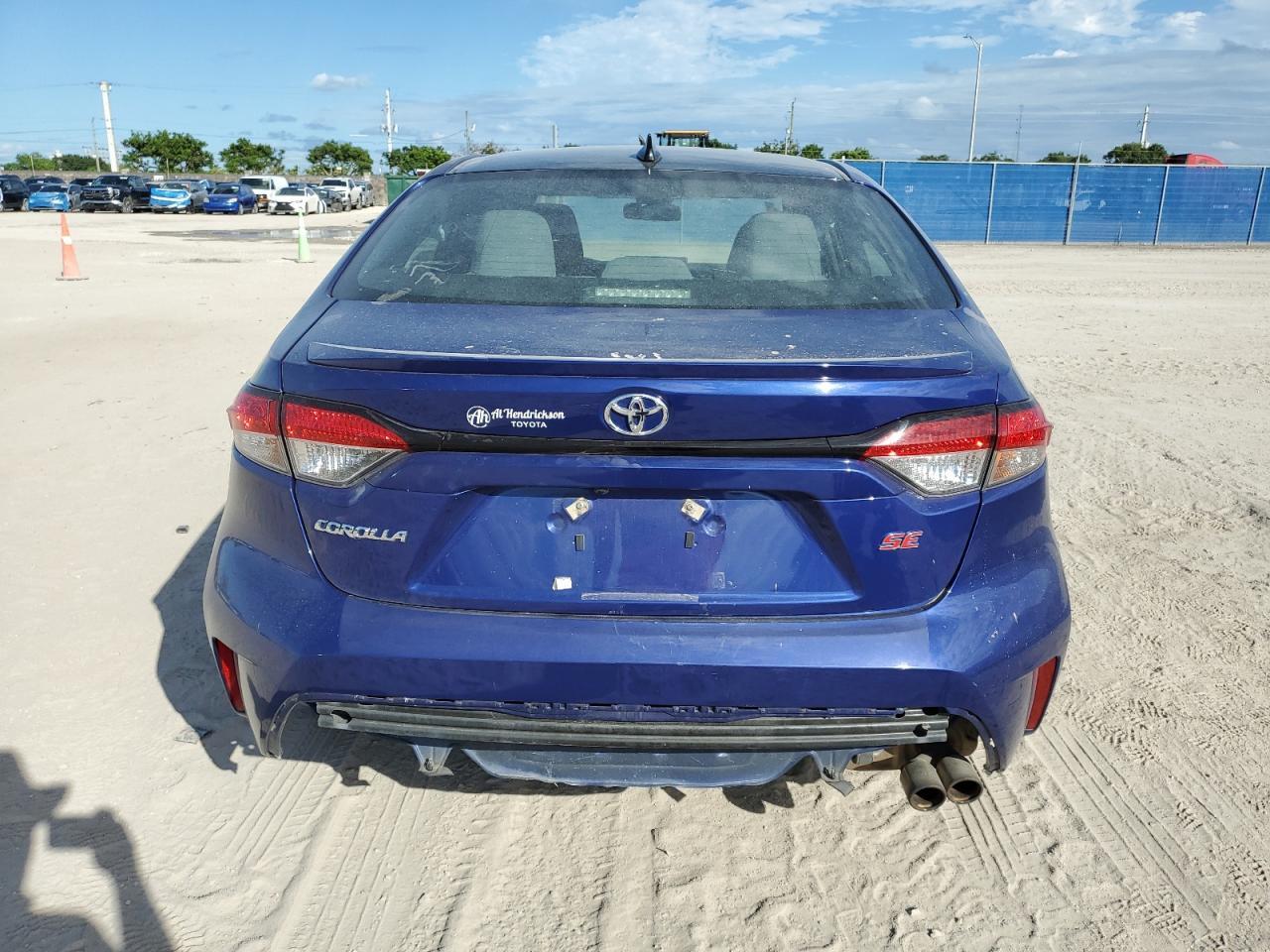2022 TOYOTA COROLLA
