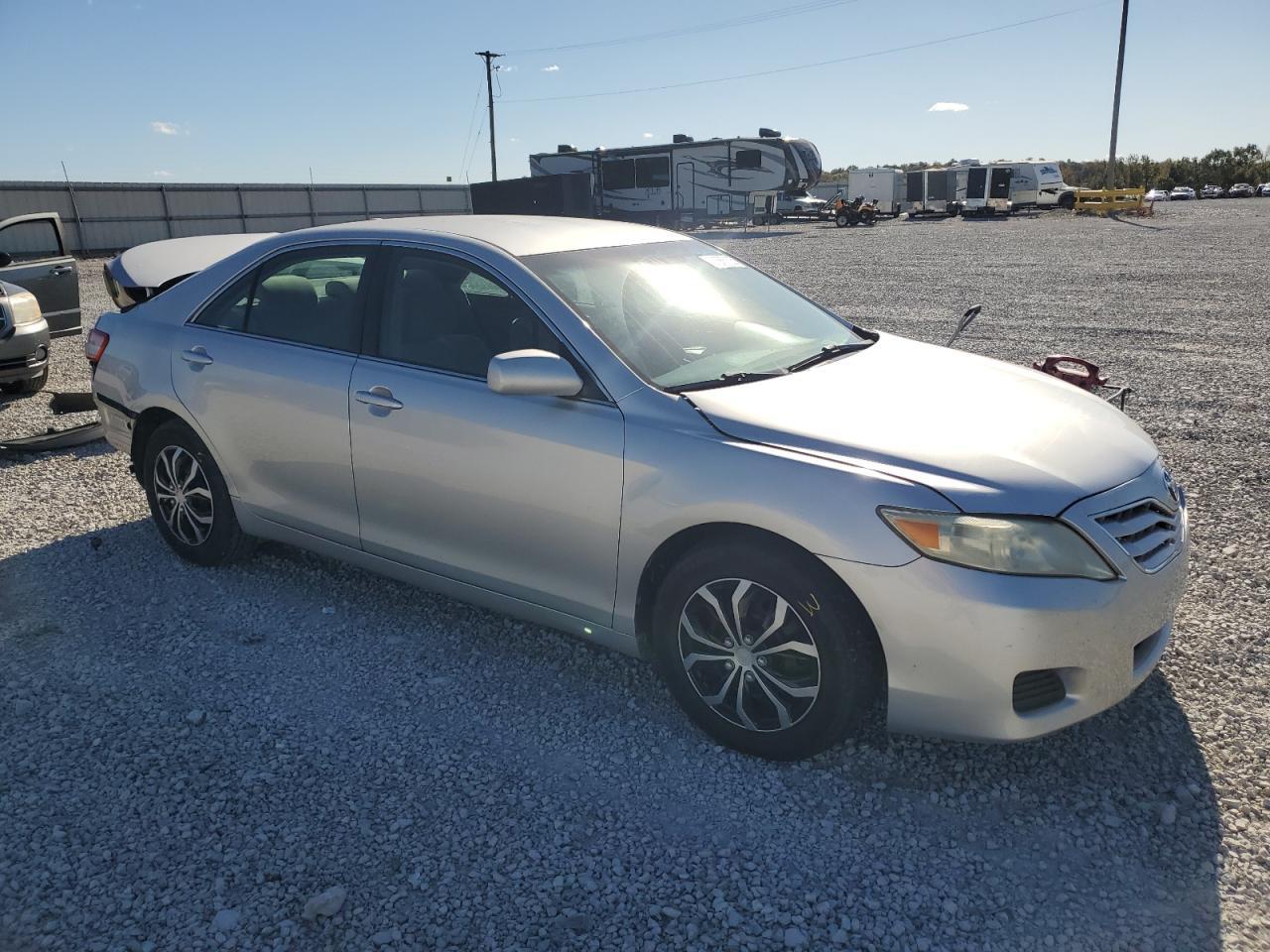 2011 TOYOTA CAMRY