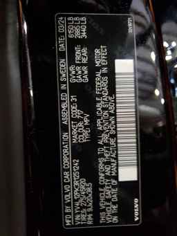 2024 VOLVO XC90