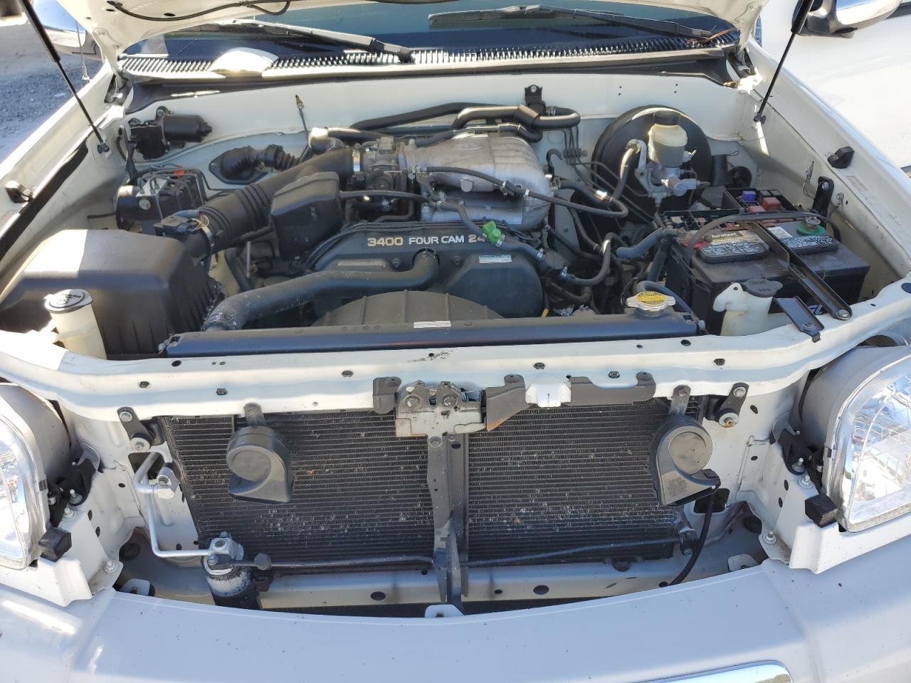 2003 TOYOTA TUNDRA