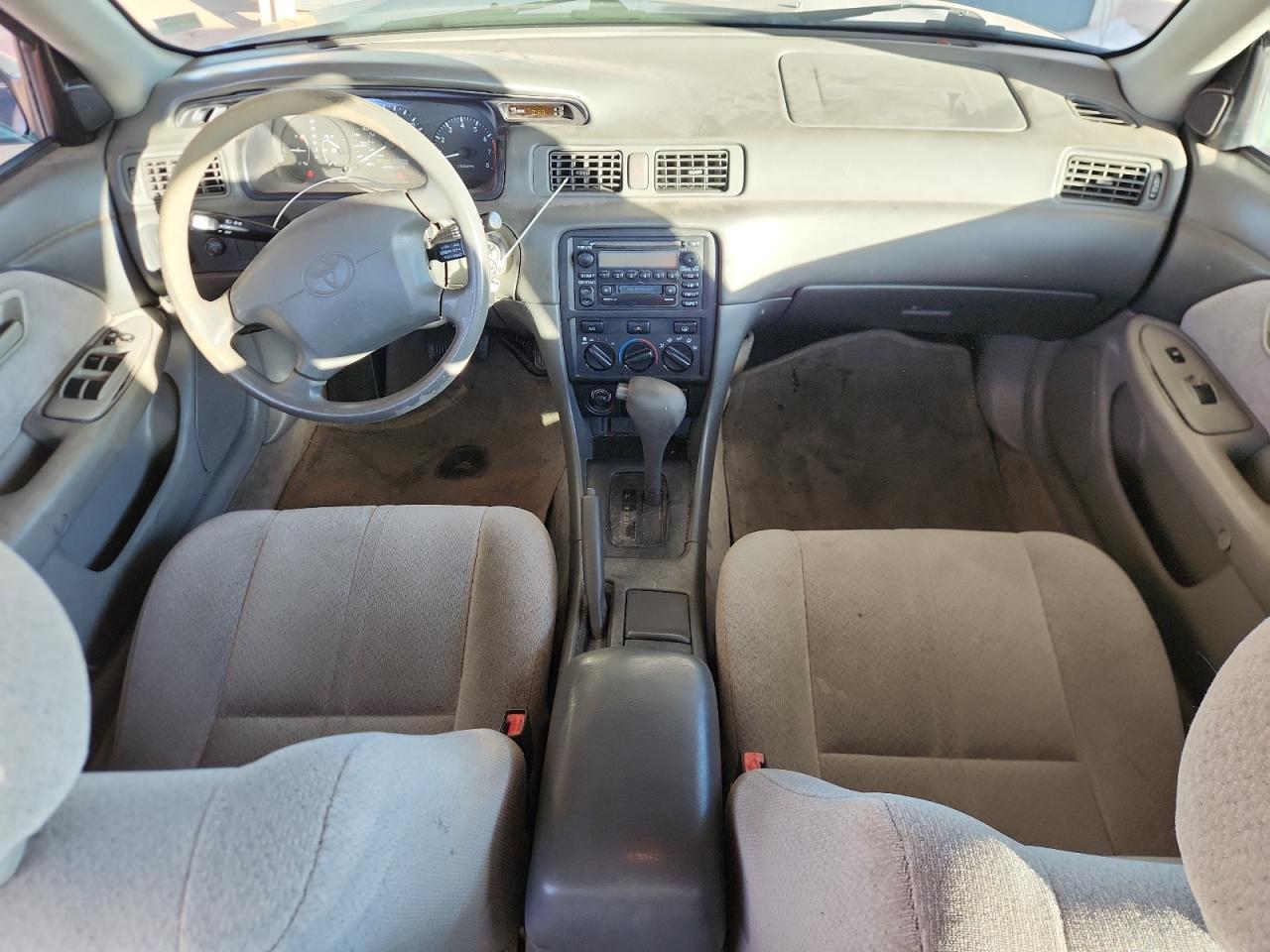 2001 TOYOTA CAMRY