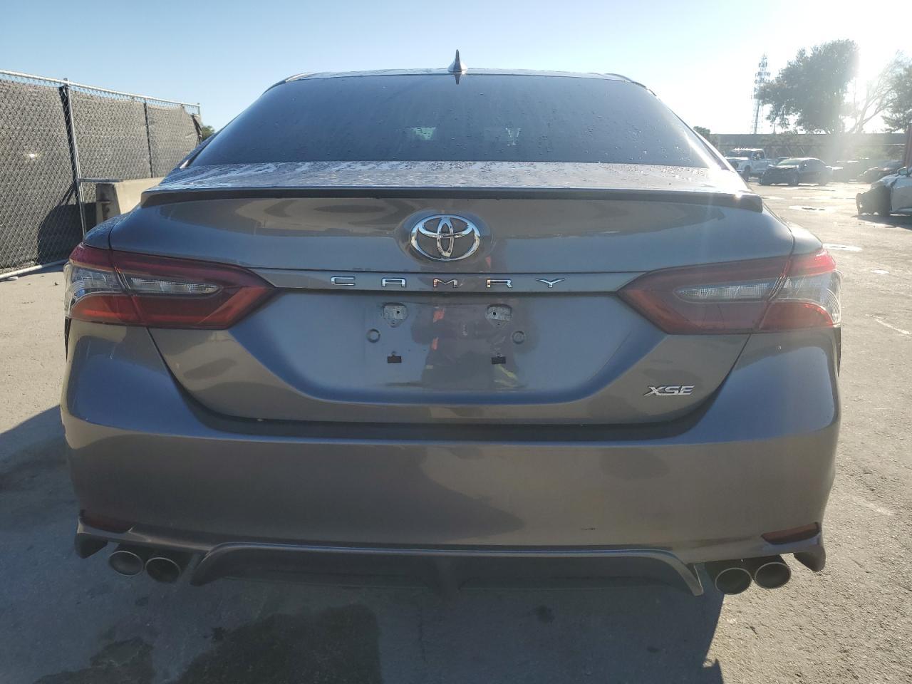 2023 TOYOTA CAMRY