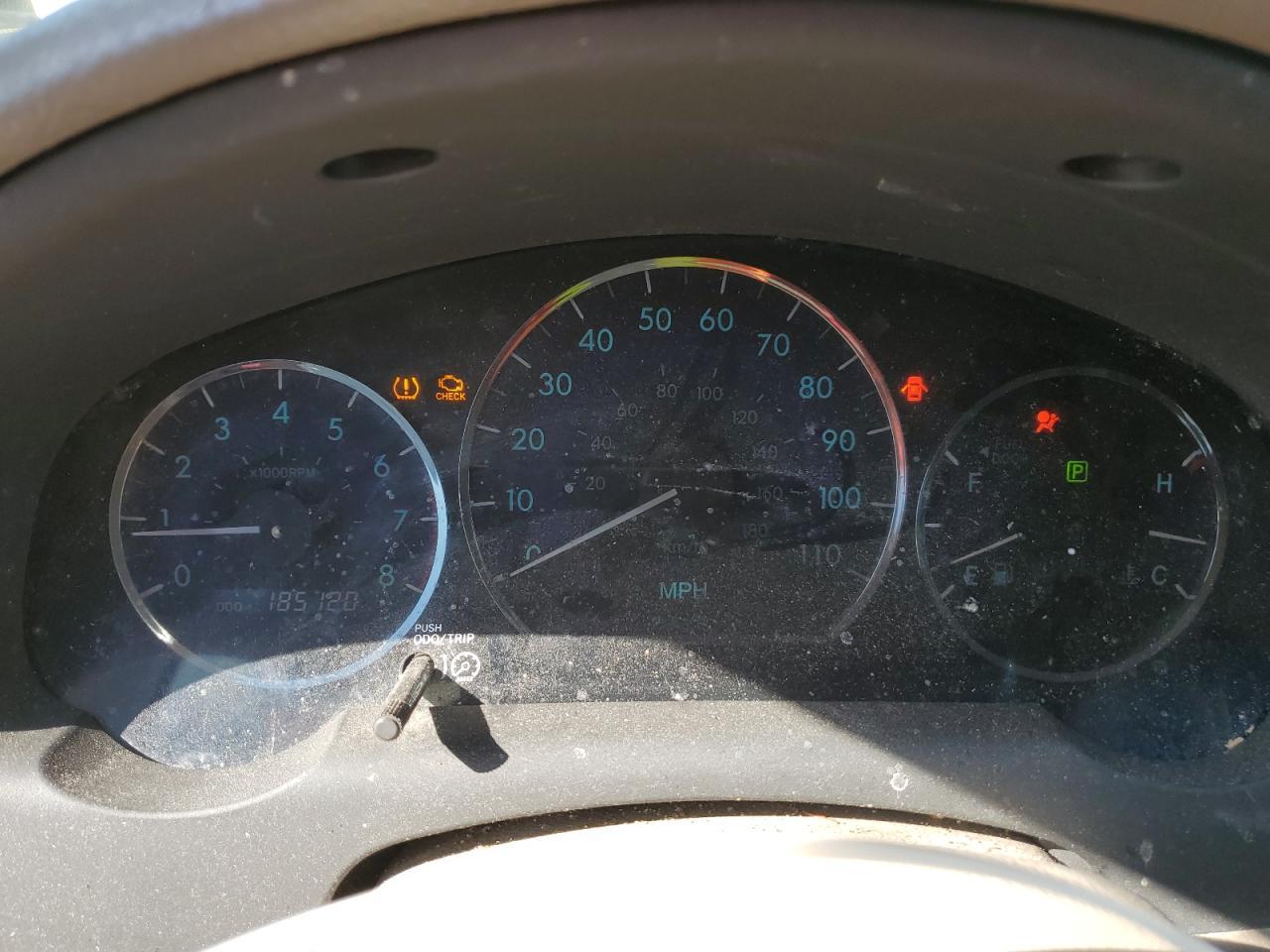 2009 TOYOTA SIENNA