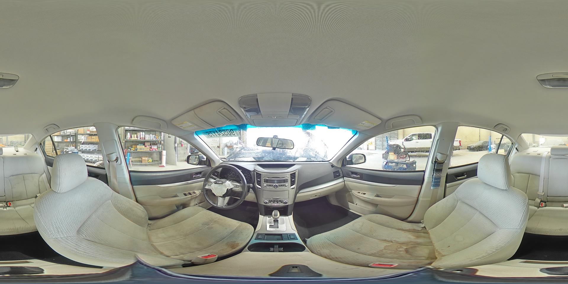 2010 SUBARU Legacy