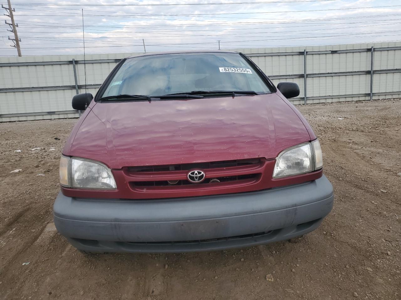2000 TOYOTA SIENNA