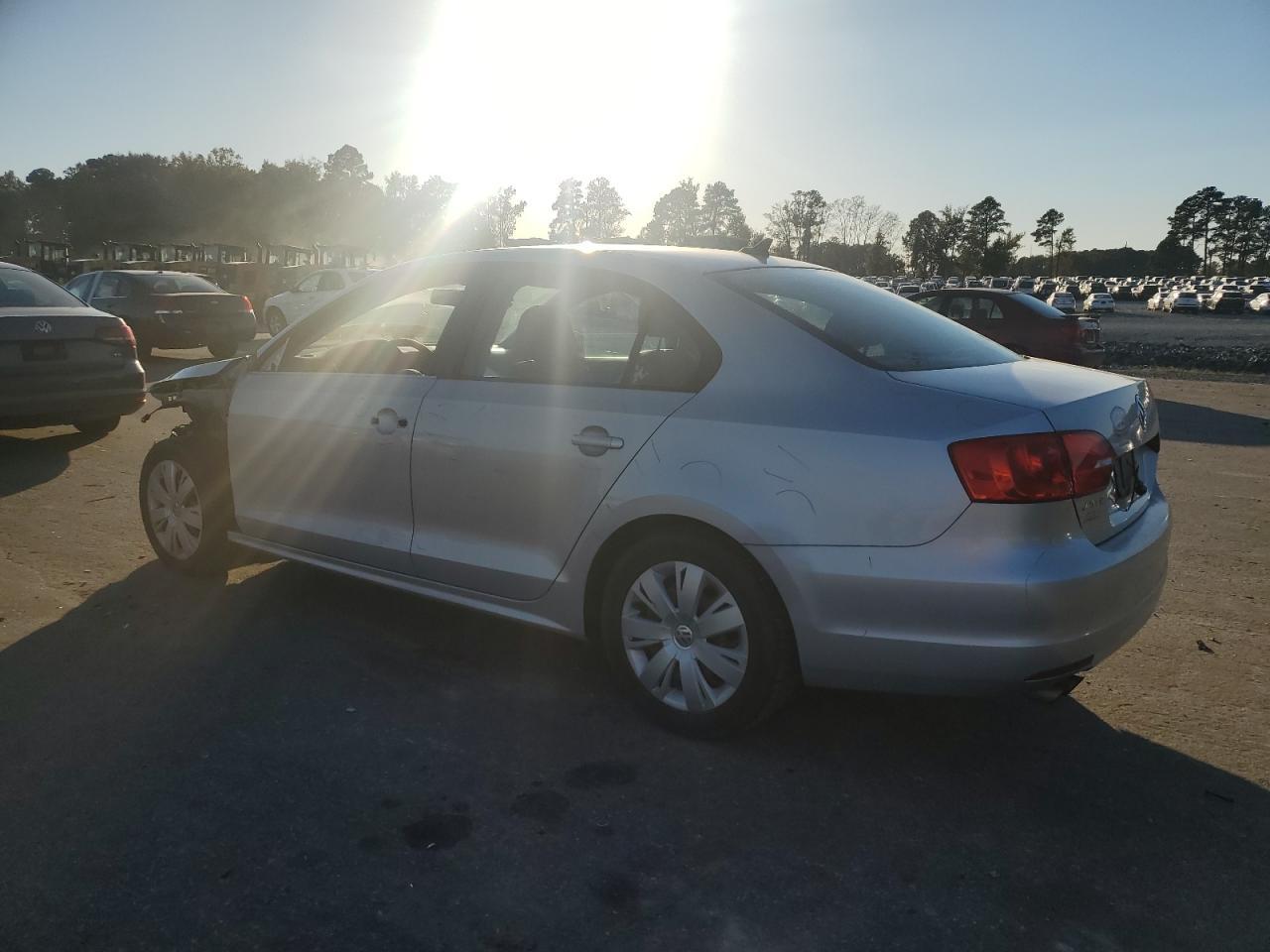 2014 VOLKSWAGEN JETTA