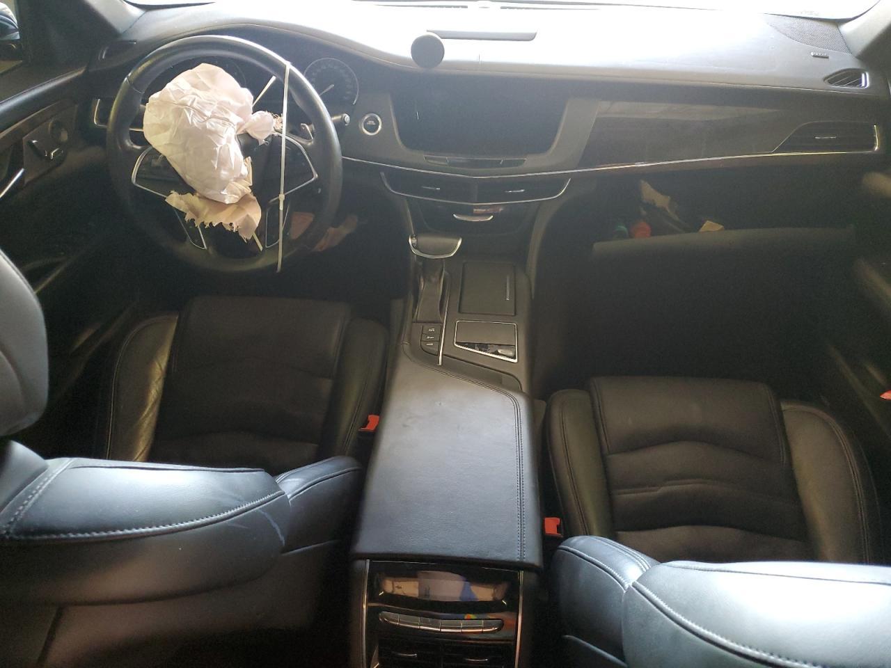 2017 CADILLAC CT6